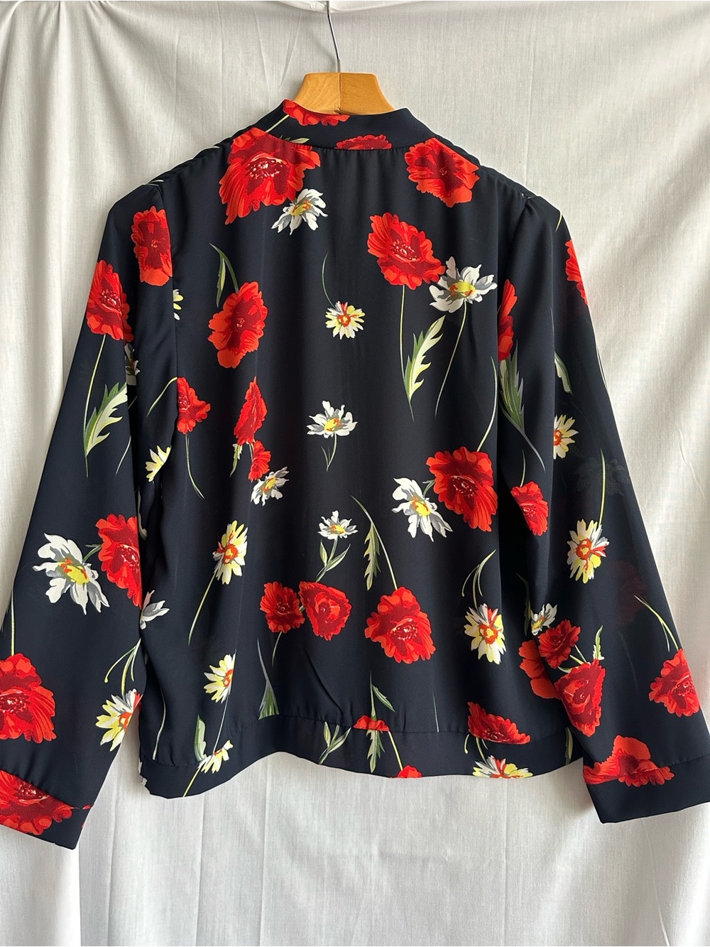 KIKIT Floral Bomber Jacket Black Red Poppy Zip Front Lightweight Size Medium